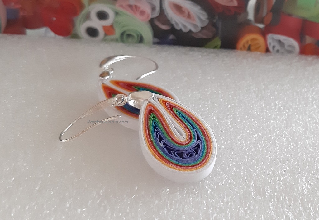 How to Make Pretty Quilled Paper Earrings (6 Easy Steps)