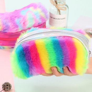 Pencil case: Rainbows – Vintage Lovers