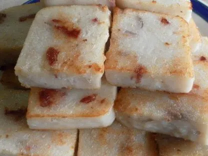 White Radish Cake Recipes: Hong Kong-Style Dim Sum and Singapore Hawker Style